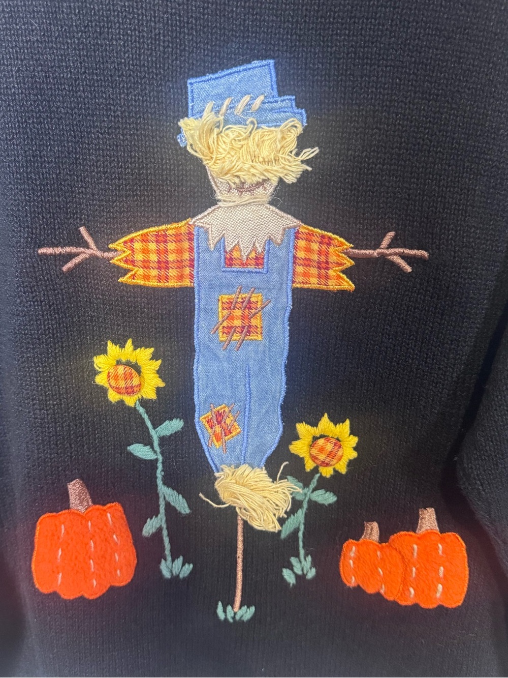 Vintage Mandal Bay Pumpkin Sunflower Fall Halloween 90s Embroidered Sweater Sz M - Picture 3 of 10